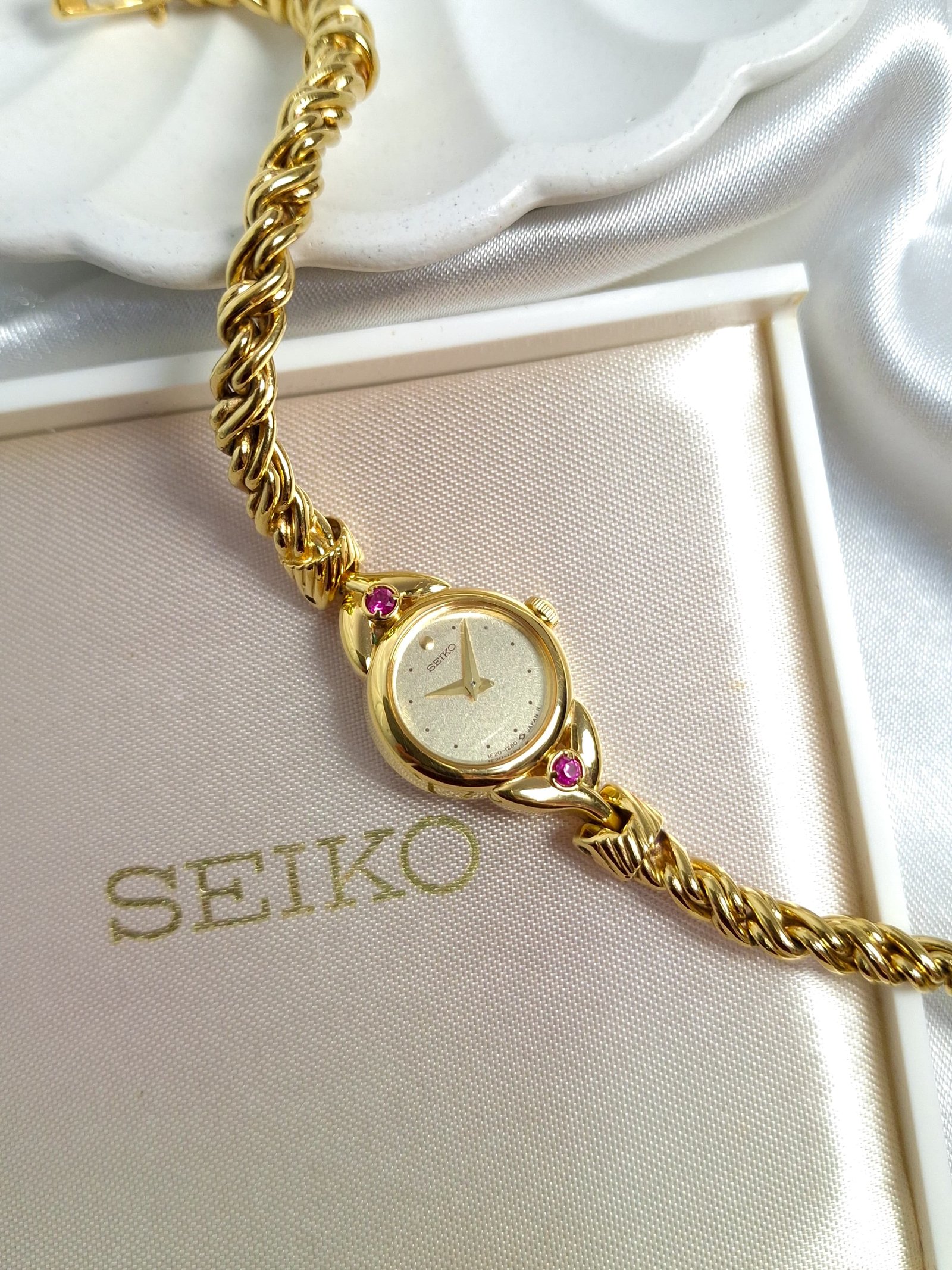Seiko Regal Ruby Vintage Ladies Watch