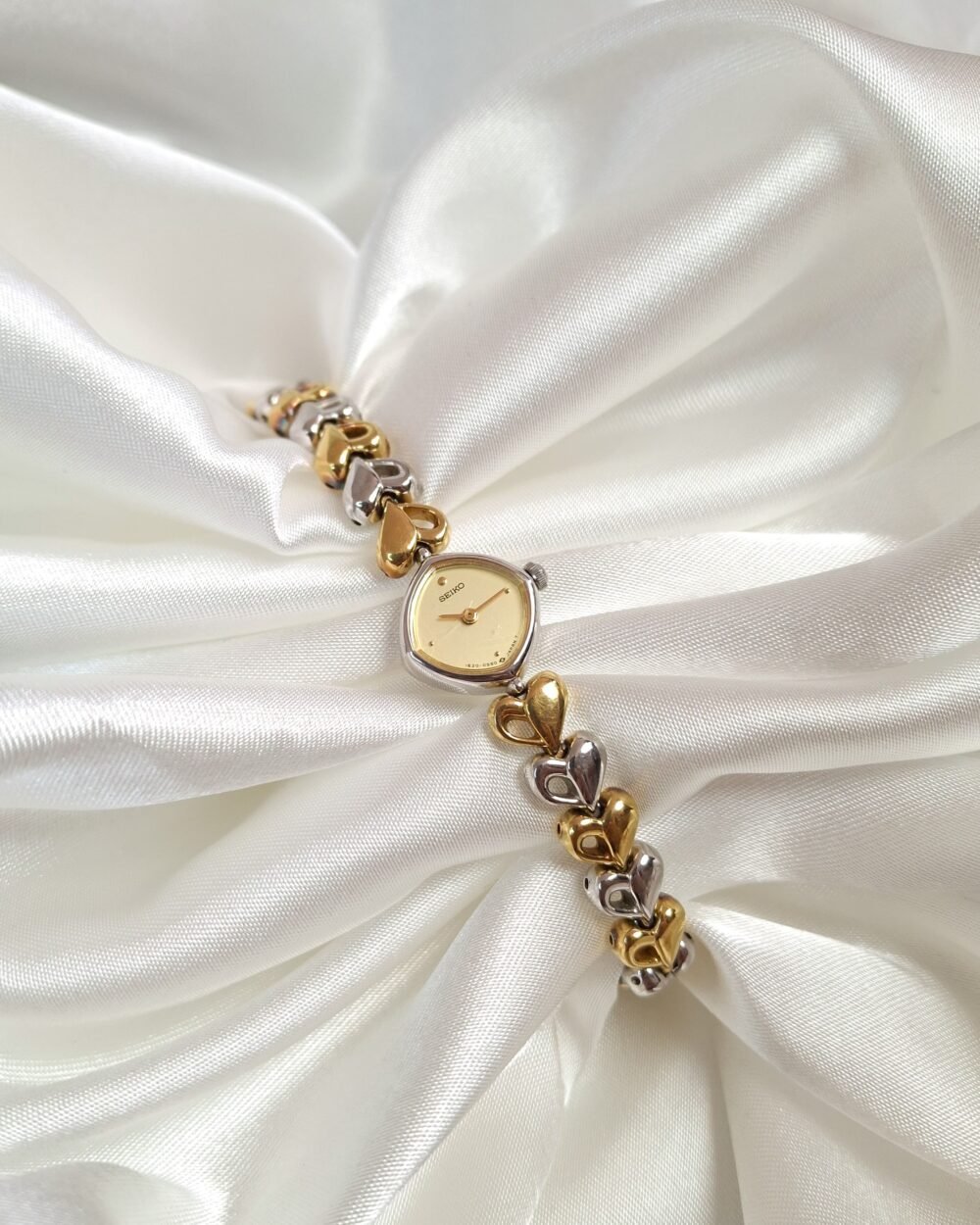 Seiko Two Tone Chain Hearts