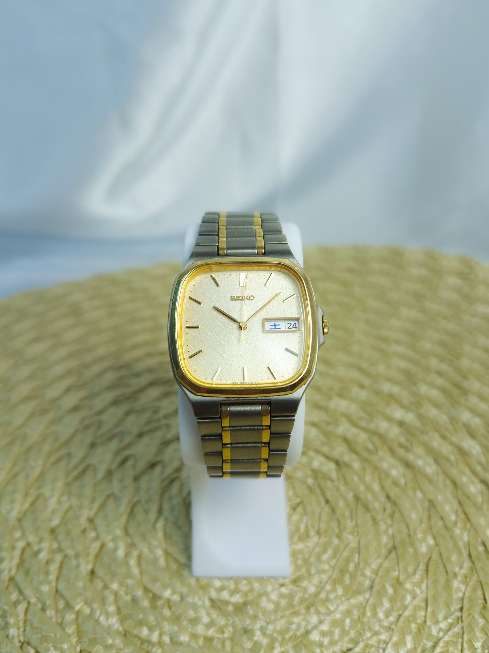 Seiko JDM Titanium Golden Frost Dial
