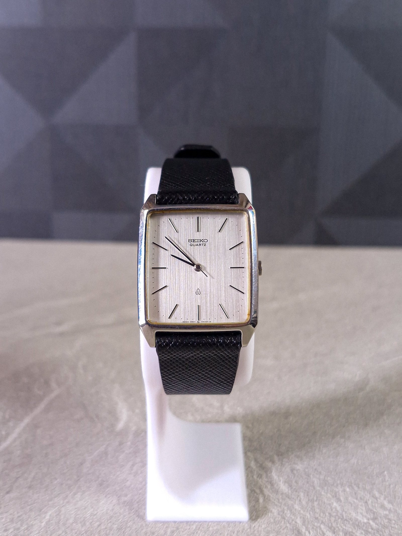 Seiko Tank Linen Silver Dial