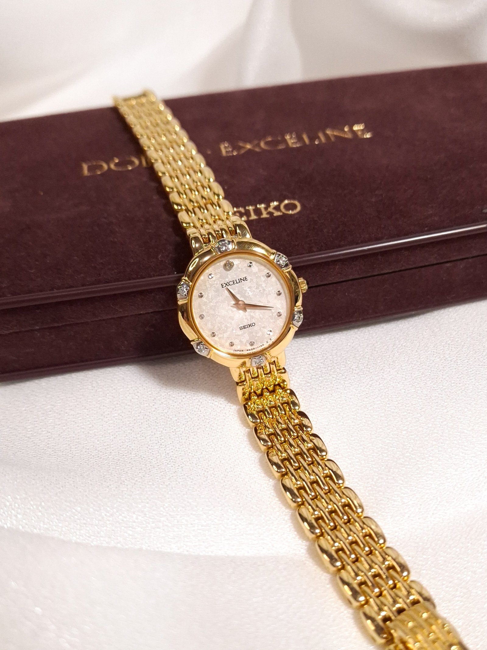 Seiko Exceline Gold Crystal Bracelet Watch