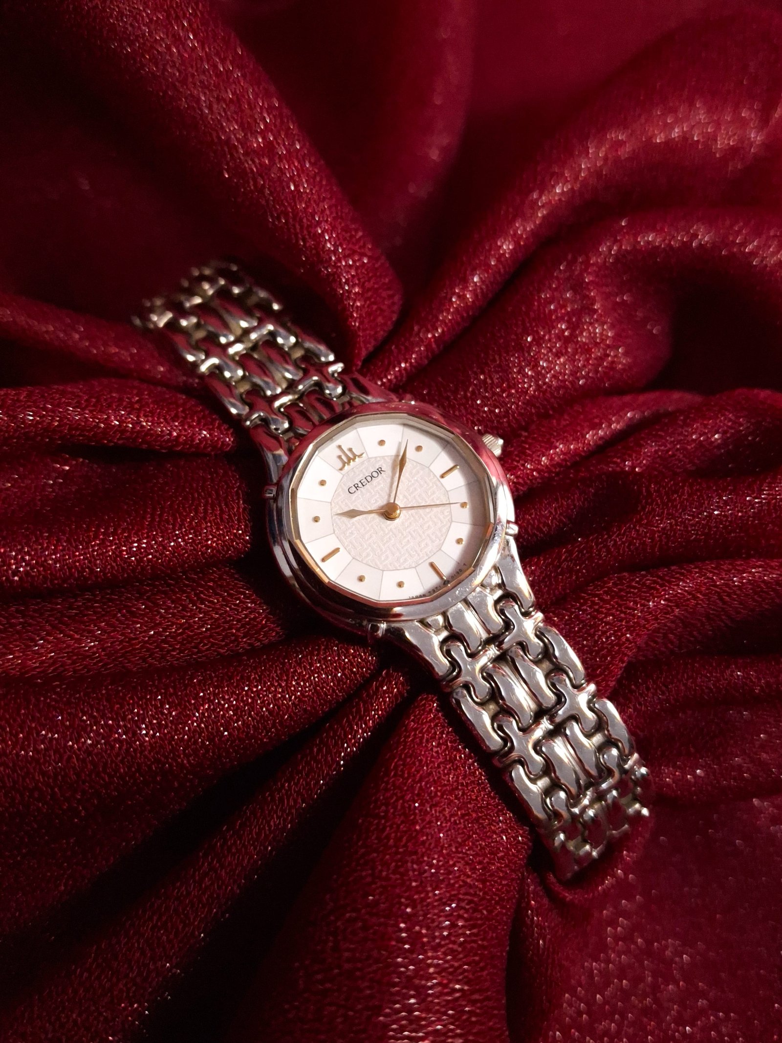 Seiko Credor Silver Textured Dial Bracelet Watch